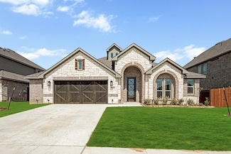 489 Red Maple Rd, Waxahachie, TX 75165