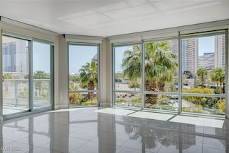 222 Karen Ave Unit 302, Las Vegas, NV 89109