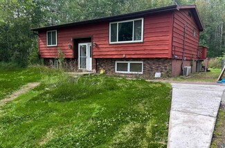 5437 W Arrowhead Rd, Hermantown, MN 55811