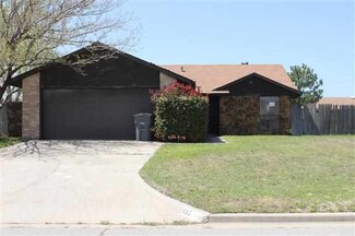605 SW 62nd St, Lawton, OK 73505