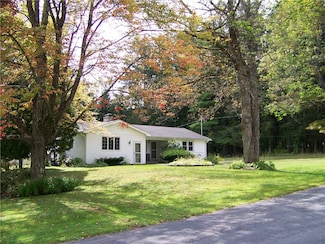 3 Park Ave, Stamford, NY 12167