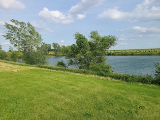 216 Lake Lida Ln, Rochelle, IL 61068