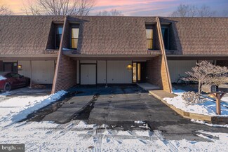 629 Cedar Ridge Ln, Mechanicsburg, PA 17055