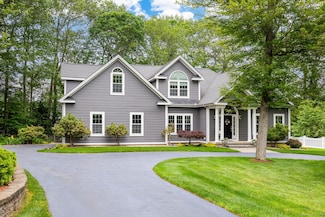 2 Merritt Woods, Burlington, CT 06013