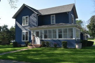 333 Walnut St, Osage, IA 50461