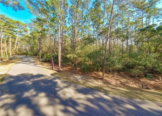 12 Vista Blvd W, Saint Helena Island, SC 29920