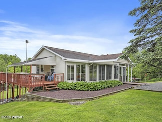 1498 Gainer Hill Rd, Dushore, PA 18614