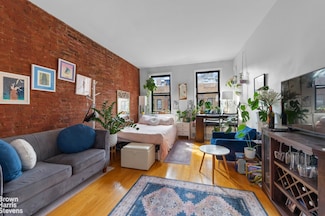 529 E 88th St Unit 5-A, New York, NY 10128