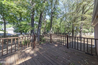 11 Deer Pointe, Jackson, TN 38305