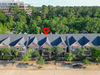 28 Riva Row, Spring, TX 77380