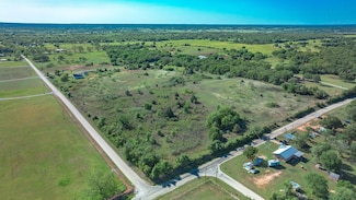500 County Road 3597, Paradise, TX 76073