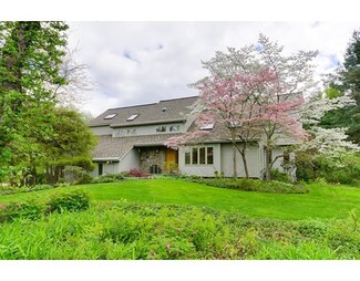 21 Ward Ln, Sherborn, MA 01770