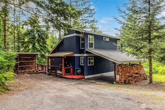 2 Louise View Dr, Bellingham, WA 98229