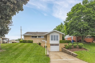 354 Ryan Dr, Pittsburgh, PA 15220