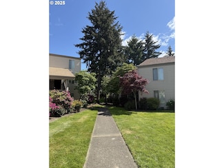 11640 SW Boones Bend Dr, Beaverton, OR 97008