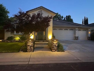 220 Shrike Cir, Sacramento, CA 95834