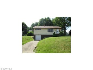 141 Beechwood Dr, Wintersville, OH 43953