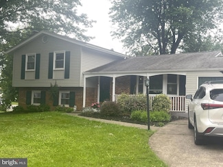 219 Wildman St NE, Leesburg, VA 20176