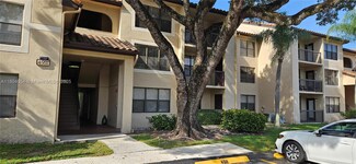 4561 W Mcnab Rd Unit 13, Pompano Beach, FL 33069