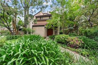 21820 Marylee St Unit 235, Woodland Hills, CA 91367