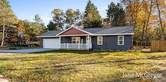 3291 E River Rd, Twin Lake, MI 49457