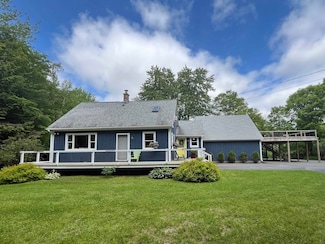 107 Spruce Grove, Waterbury Center, VT 05677