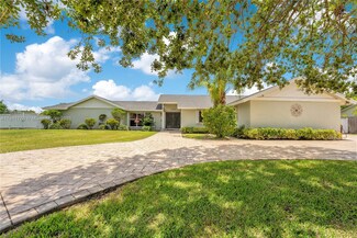 15300 SW 164th St, Miami, FL 33187