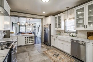 2627 Forest Park Blvd, Fort Worth, TX 76110