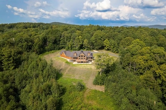 699 Old Maple Ln, Danby, VT 05739