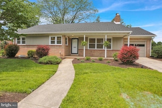 3129 Octagon Ave, Reading, PA 19608