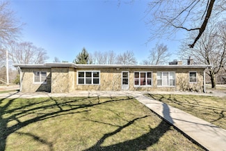 7200 Whitmore Lake Rd Unit 2, Whitmore Lake, MI 48189