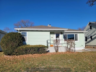 1316 W Koenig St, Grand Island, NE 68801