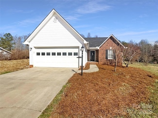 807 Limerick Dr, Dallas, NC 28034