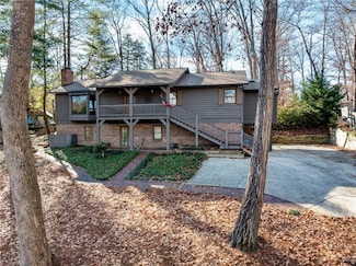 3515 Bentbrook Dr, High Point, NC 27265