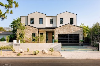 11556 Blix St, North Hollywood, CA 91602