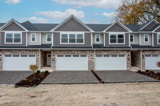 8300 W 111th St Unit 11086, Palos Hills, IL 60465
