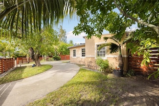 6401 SW 63rd Ct, South Miami, FL 33143