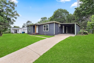 1417 S Lamar Ave, Denison, TX 75021