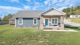 2302 Serenity Ct, Kingsport, TN 37665