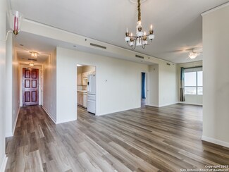 1 Towers Park Ln Unit 612, San Antonio, TX 78209