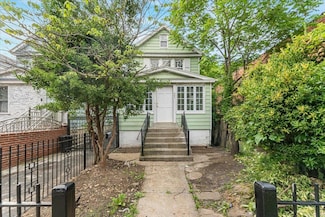1909 Lacombe Ave, Bronx, NY 10473