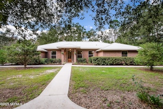 7933 N Yellow Pine Cir, Glen Saint Mary, FL 32040