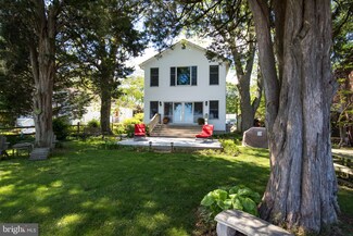 6019 1st Ave, Deale, MD 20751
