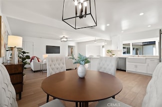 1985 Highland Oaks Dr, Arcadia, CA 91006