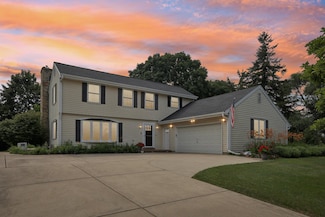 3835 Fresno Rd, Brookfield, WI 53045