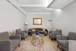 9 Prospect Park W, Brooklyn, NY 11215