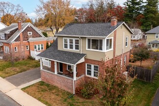 8 Orchard St, Holyoke, MA 01040