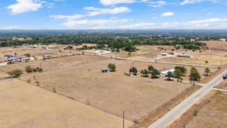 139 Mission Rd, Weatherford, TX 76088