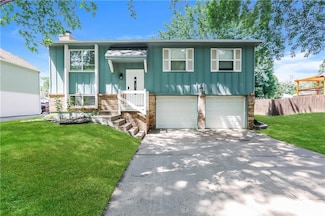 20216 E 14th St N, Independence, MO 64056