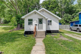 1512 2nd Place, Des Moines, IA 50314